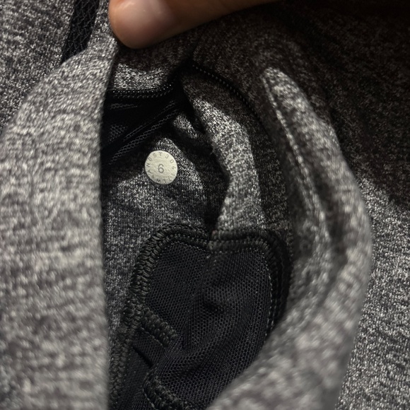 lululemon Women’s define jacket - Picture 3 of 3